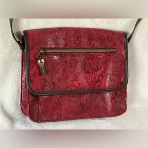 Vintage Red Relic purse vegan friendly